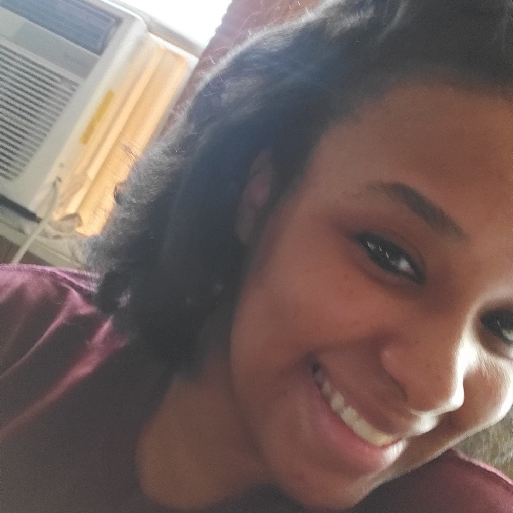 Meet your Posher, Starla